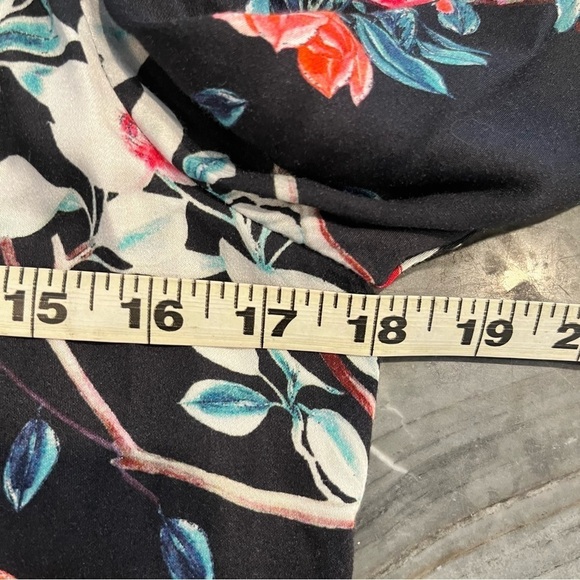 Hale Bob Floral Tunic Top Beaded Collar XS - Picture 6 of 9